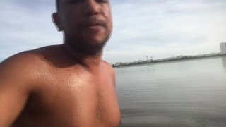 082 The big black has a nice body ins't guys?