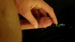 Rubbing and cumming