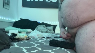 Gainer Pig Bust a Load