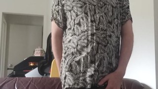 В зале в одной рубашке, Auckland