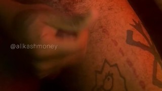 “Hung Black Stud Jerks Fast & Blows Huge Load 💦”