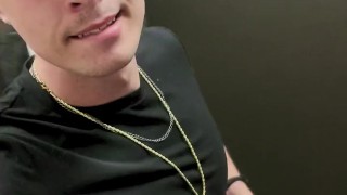 I got so horny I stepped into a bathroom stall to jerk off