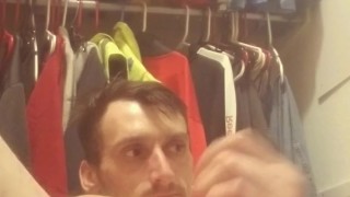 Called my friends girlfriend and masturbate on video call