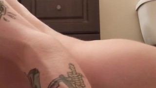 love humping my towel before i shower 🥵