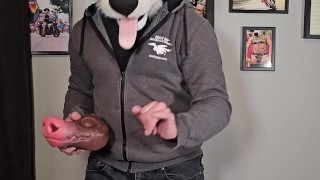 WILL THE KNOT FIT? @AngryBarks tries shoving 6 Weredog toys into Azure's Snoot