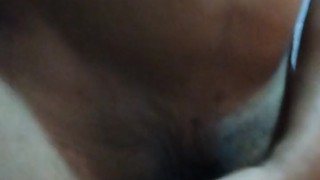 Masturbandome rico con mi polla grande