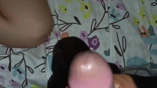 Estamos Solo En Casa y Me Puse Cachonda Con Mi Hermanastro