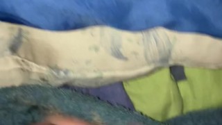 daily jerk off 04/30 - cumming in bed late at night