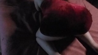 Verdad o reto y me cogi a mi madrastra argentina de culo gordo