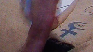Masturbando meu pau de 21cm e gozando gostoso