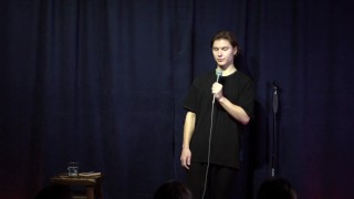 комик жёстко ебёт зал [вакуум - Дима Балаев]