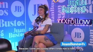 8 orgasmos de Esencia Migrante LATINA de GRAN CULO termina haciendo GARGANTA PROFUNDA en PODCAST