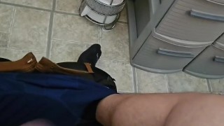 Quickie: Snap clips; hot gooey load.