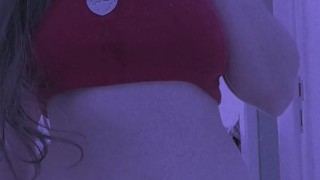 Just a horny girl enjoying the afternoon alone to touch herself in the bathroom