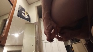 Bitch hole open