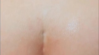 Asian petite babe with a huge ass wants her asshole stretched!