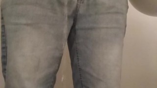 Ayla Lubbers Pee Wednessday 23 April 2025 5 12:00 pm