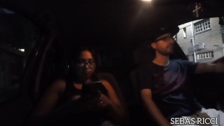 Argentina caliente se folla conductor de Uber y le dejan la concha llena de leche