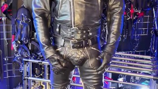 Master Alecs Full Leather worship me and submit your ass