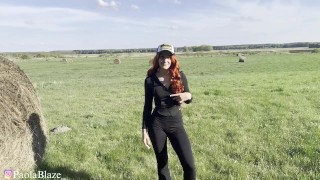 Napalona ruda laska wyruchała fotografa podczas sesji zdjęciowej - POLSKIE PORNO