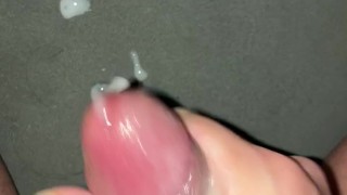 daily jerk off 25/30 - shooting a thick load - jerk off challenge