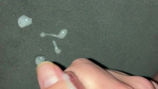 daily jerk off 25/30 - shooting a thick load - jerk off challenge