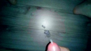 Masturbe (376) with one testicle