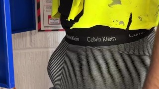 XL Hung hairy builder fucks and creampies Ginger Tradesman’s hungry hole