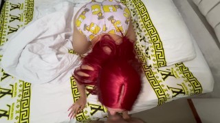 Mi dulce hijastra es convencida por su pervertido padrastro para darle su gran culo