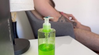 unaware giant trapped on lube pump & cock