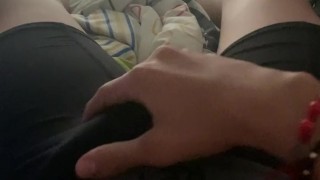 Me calienta mucho mi verga de 20 cm