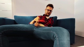 Early jerk at the office – started the week with a bang