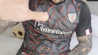 FOOTBALL PLAYER cums with Hard COCK💦