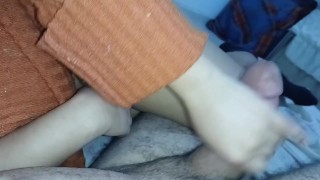 kisses, i sucking tongue and doing handjob gives me a lot of pleasure and makes me wet💋😋🤤💦🍌🤤