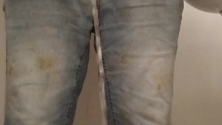 Ayla Lubbers Pee thursday 24 April 2025 01:30 am