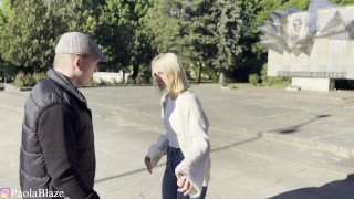 Facet publicznie proponuje mi IPHONA za zrobienie loda, zgodziłam się - POLSKIE PORNO