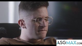 DISRUPTIVEFILMS Hot Work Buddies Can't Keep Hands Off Each Other