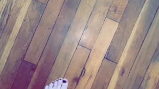 Meet my feet 💜 my piggies 🐽 💕☺️