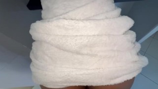 I see my stepsister taking a shower and I end up filling her pussy with cum