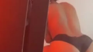 Quiero Saltar En Tu Enorme Verga Hasta Que Me Dejes El Coño Cremoso