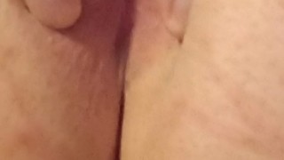 Rubbing My Smooth Bits