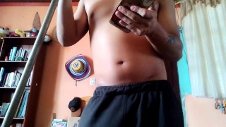 Sexy mientras barre 🔥