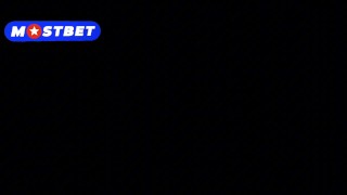 - Я не хочу делать это со сводным братом! Было непросто, но я забрал девственность сводной сестры