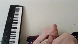 Horny fox pawing off UwU