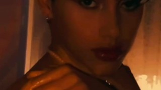 Tráiler sensual: la elegancia de la provocación