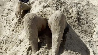 I’m Very HOT🔥 Playing On The NUDIST Beach With My SANDY Body😏