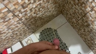 Uma mijada pra você!