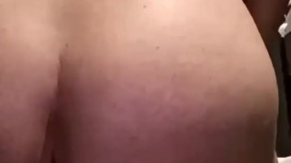 Street video with a big ass who puts a cucumber in her hairy pussy