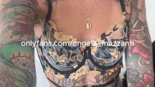 TikTok Star’s Live Dance Slip Wardrobe Fail Trends Fast