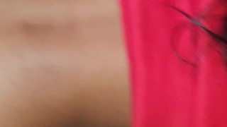 Cholita atrevida es llevada a un hotel